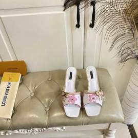 Picture of Louis Vuitton Shoes _SKULVsz35-40Y070412528